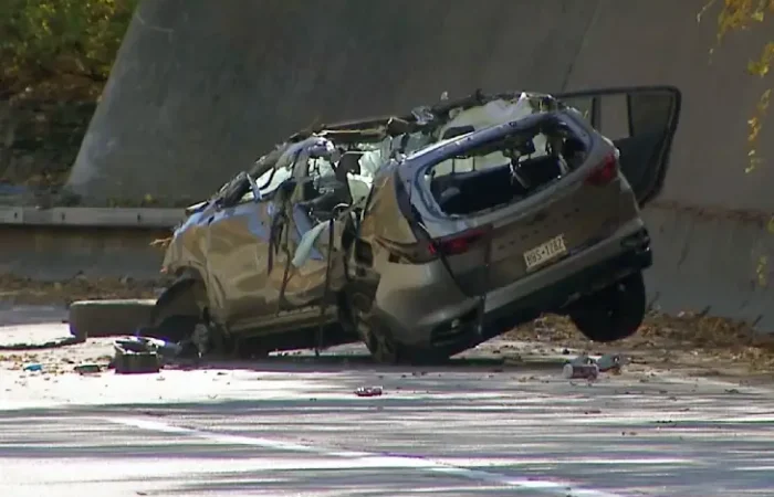 A serious car accident scene in Buffalo, NY, highlighting the urgency and aftermath of a car accident in Buffalo NY.