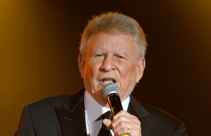 Bobby Rydell Net Worth: Legendary singer and actor's financial success and enduring legacy in entertainment.