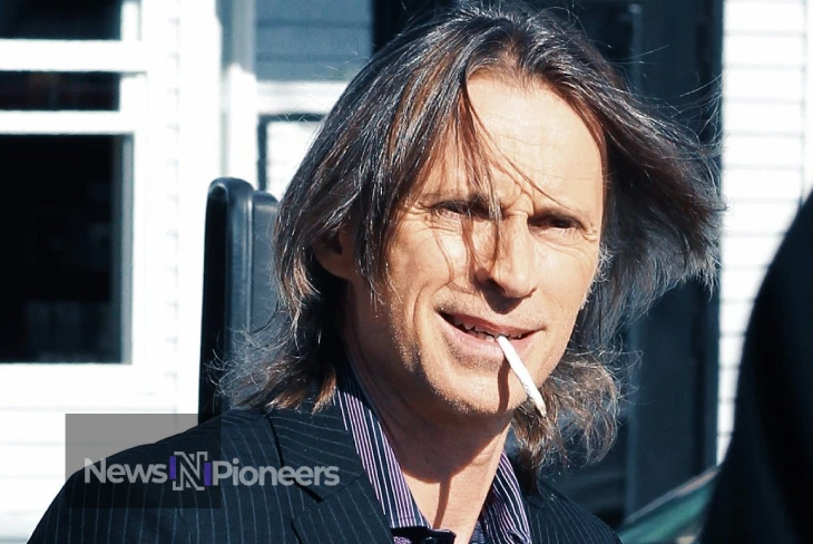 Robert Carlyle Net worth: Scottish actor's $10 million fortune from diverse roles in film and TV